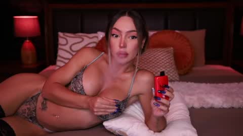 Snapshot of fantasystudiox chatting on 26, 4, 2026 Carmina online show from 26, 4, 2026