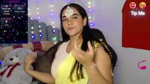 Snapshot of farah_samira chatting on 19, 5, 2026 farah online show from 19, 5, 2026