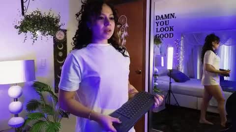 Farah online show from 22, 11, 2025