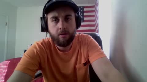 Snapshot of farmboy2398 chatting on 19, 2, 2025 farmboy2398 online show from 19, 2, 2025