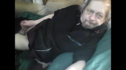 HoneyCumJuice4U online show from 6, 4, 2026