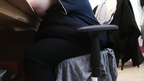 Fat Bernd online show from 5, 1, 2025