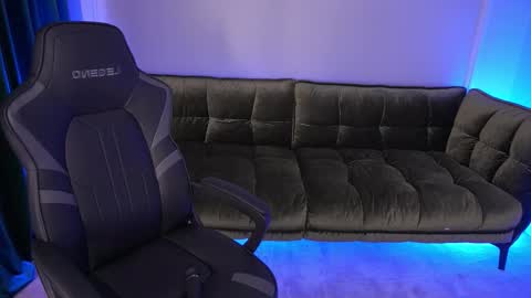 Nellie online show from 18, 9, 2025