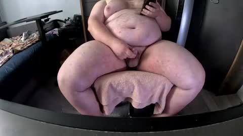Snapshot of fatchubbybearguy chatting on 15, 5, 2026 fatchubbybearguy online show from 15, 5, 2026