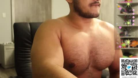 fatherfly001 online show from 12, 9, 2025