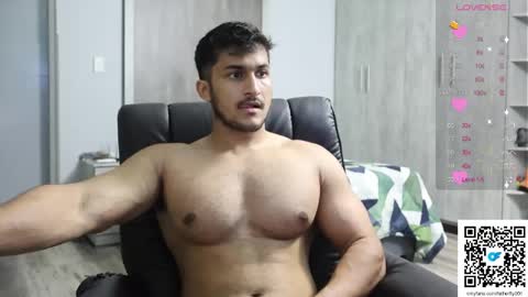 fatherfly001 online show from 7, 10, 2025