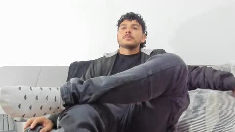 Snapshot of favid95 chatting on 17, 12, 2024 favid95 online show from 17, 12, 2024