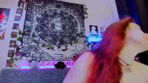 Snapshot of fearlessdiva_x chatting on 18, 6, 2026 Diva online show from 18, 6, 2026