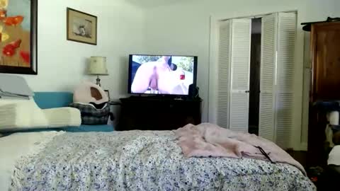 Snapshot of feel_free_to_smile chatting on 14, 5, 2026 Fee Free To Smile online show from 14, 5, 2026