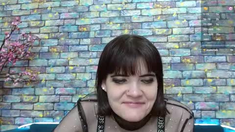 Laura online show from 8, 12, 2024