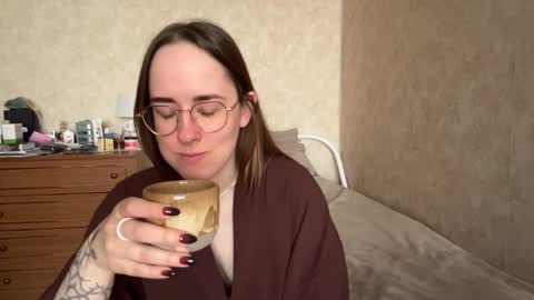 Mary online show from 8, 4, 2026