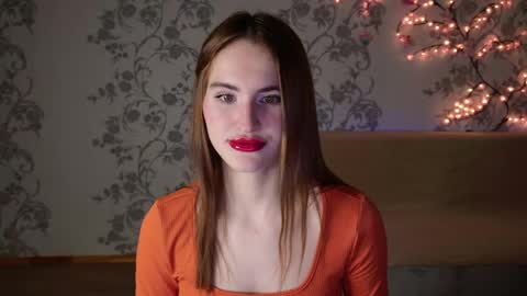 Snapshot of felicia_lav chatting on 23, 4, 2026 Frida online show from 23, 4, 2026