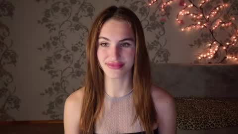 Snapshot of felicia_lav chatting on 24, 5, 2026 Frida online show from 24, 5, 2026