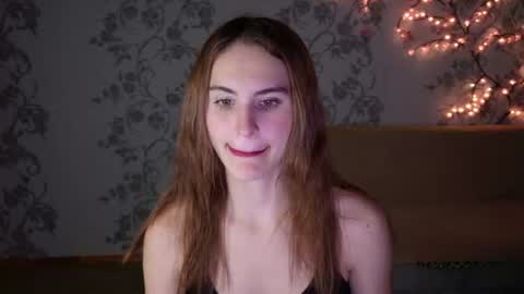 Snapshot of felicia_lav chatting on 9, 6, 2026 Frida online show from 9, 6, 2026
