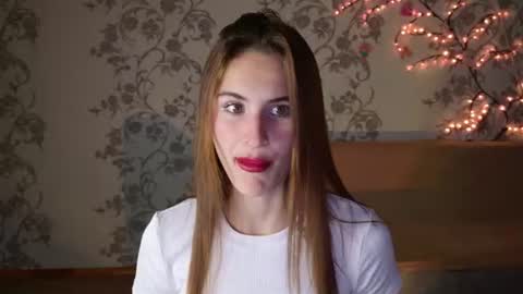 Snapshot of felicia_lav chatting on 17, 6, 2026 Frida online show from 17, 6, 2026