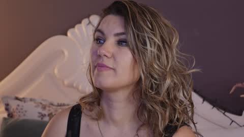 FeliciaKrige online show from 1, 2, 2025