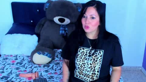 felina online show from 21, 1, 2025