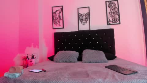 Snapshot of felinagrrr chatting on 2, 6, 2026 felina online show from 2, 6, 2026
