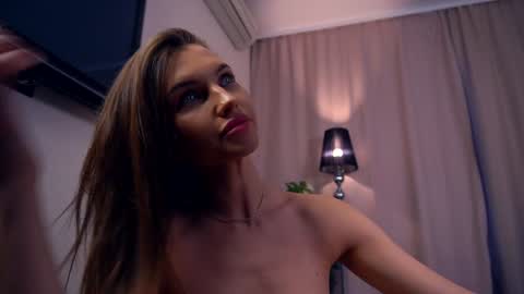 Hello im Nova online show from 9, 3, 2025