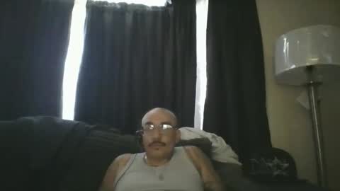 felixrlarios25 online show from 12, 5, 2026