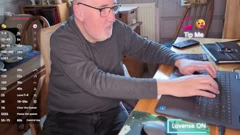 Adam online show from 23, 11, 2025