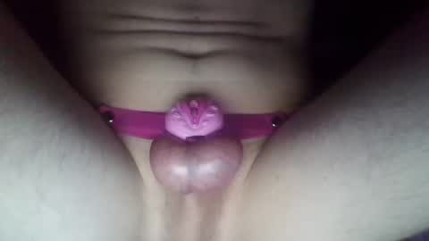 femboifun69 online show from 28, 11, 2025