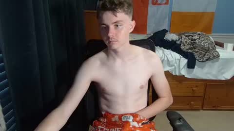 Snapshot of femboyangel chatting on 11, 7, 2026 femboyangel online show from 11, 7, 2026
