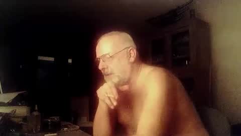 Snapshot of femdom_sub chatting on 27, 12, 2024 femdom_sub online show from 27, 12, 2024