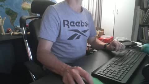 femdomsubby online show from 15, 12, 2024