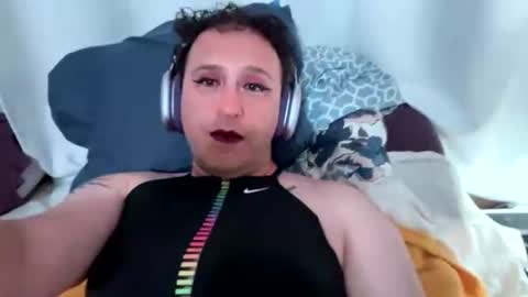Snapshot of femfly chatting on 17, 7, 2026 Bobbi EnFemme online show from 17, 7, 2026
