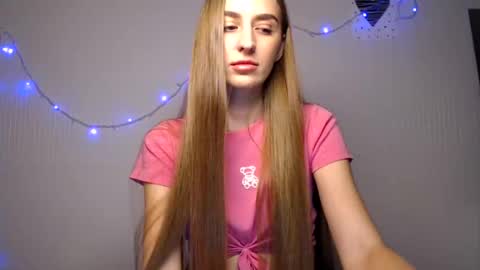 Snapshot of femkedejager chatting on 1, 12, 2024 Femke online show from 1, 12, 2024
