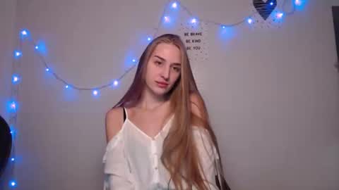 Snapshot of femkedejager chatting on 8, 12, 2024 Femke online show from 8, 12, 2024