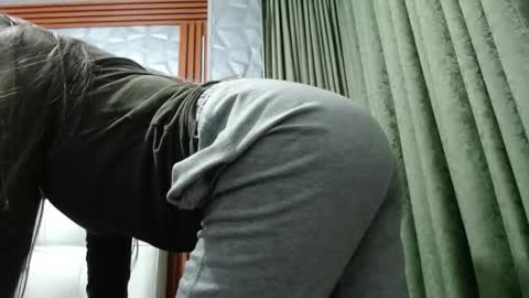 Snapshot of fenix_11_ chatting on 18, 10, 2025 Alejandra online show from 18, 10, 2025