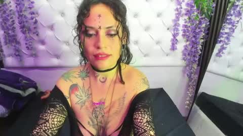 Snapshot of fenix_lilith69 chatting on 27, 5, 2026 Fenix Lilith69 online show from 27, 5, 2026