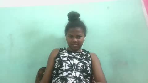 Snapshot of fenou122745 chatting on 23, 9, 2025 fenou122745 online show from 23, 9, 2025