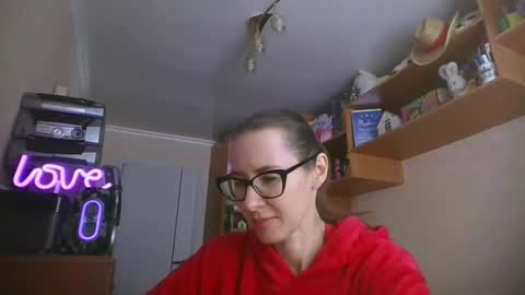 Snapshot of feraliss chatting on 26, 2, 2026 feraliss online show from 26, 2, 2026