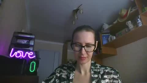 Snapshot of feraliss chatting on 3, 3, 2026 feraliss online show from 3, 3, 2026