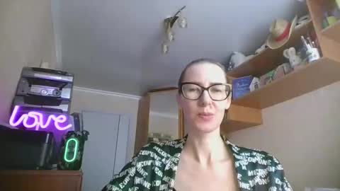 Snapshot of feraliss chatting on 13, 3, 2026 feraliss online show from 13, 3, 2026