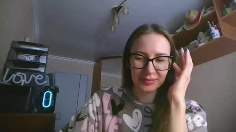 Snapshot of feraliss chatting on 18, 3, 2026 feraliss online show from 18, 3, 2026