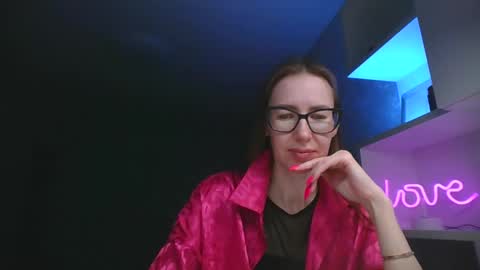 Snapshot of feraliss chatting on 11, 4, 2026 feraliss online show from 11, 4, 2026