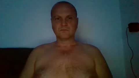 Snapshot of ferkooo111 chatting on 17, 9, 2025 Dorotheo online show from 17, 9, 2025