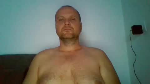 Snapshot of ferkooo111 chatting on 28, 9, 2025 Dorotheo online show from 28, 9, 2025