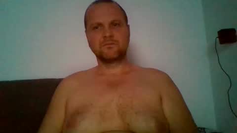 Snapshot of ferkooo111 chatting on 13, 10, 2025 Dorotheo online show from 13, 10, 2025