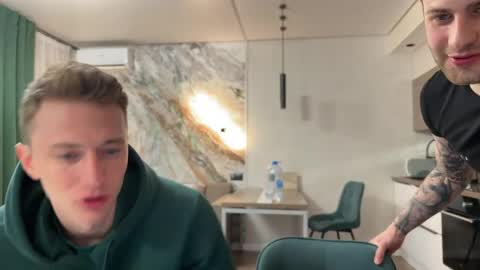 Snapshot of ferminlune chatting on 13, 4, 2026 ferminlune online show from 13, 4, 2026