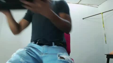 fernandez_latinblack online show from 16, 1, 2025