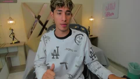 FER PHOENIX online show from 15, 11, 2025