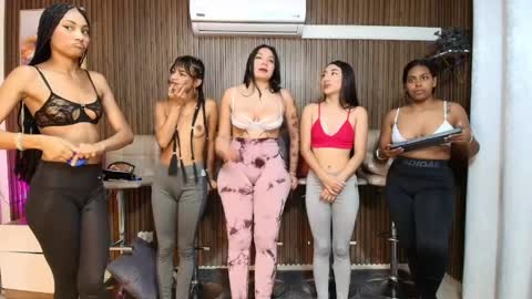 Snapshot of fetishcouples chatting on 10, 4, 2026 alice and samm online show from 10, 4, 2026