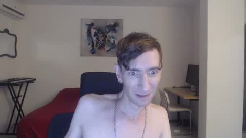 Snapshot of feuerfree chatting on 26, 2, 2025 FeuerHeat online show from 26, 2, 2025