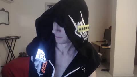 Snapshot of feuerfree chatting on 26, 2, 2025 FeuerHeat online show from 26, 2, 2025