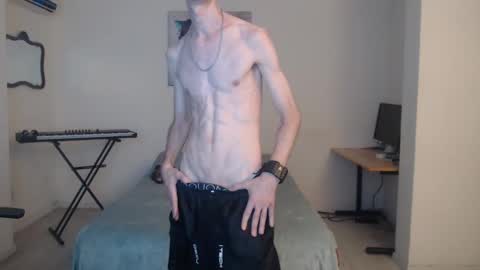 Snapshot of feuerfree chatting on 28, 2, 2025 FeuerHeat online show from 28, 2, 2025